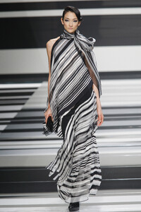 1835284401_ElieSaab2008WomenRTW107.thumb.jpg.5ebc66cff66038d766624be4bb4241da.jpg
