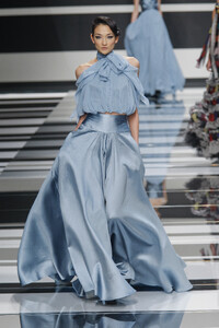 1876685768_ElieSaab2008WomenRTW175.thumb.jpg.42b35275a802a7326969497a8ef7bb5b.jpg
