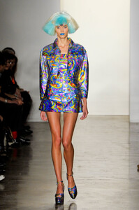 1927422863_JeremyScottFall20122.thumb.jpg.88f40e4ba6678db1157dd13f7caf59c1.jpg