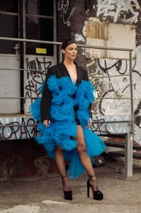 1941143271_ActN1duringtheMilanFashionWeekWomenswearFallWinter20232024(3).thumb.jpg.96481eda4e2bec9938cf35c495e52cff.jpg