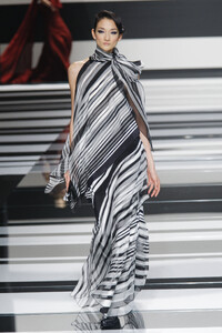 1964683318_ElieSaab2008WomenRTW108.thumb.jpg.3546b50bc95efde49ea53ad702011a37.jpg