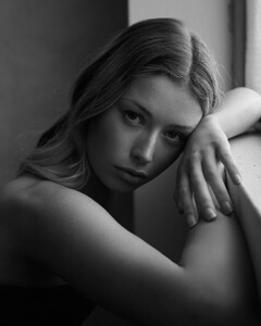 kristinayenko posts 2021-08-29 05.16_10.jpg