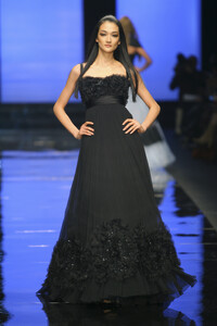 252830419_ElieSaab2007HauteCouture63.thumb.jpg.c89cd4d33bde1711e764f856be1a4152.jpg