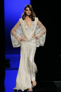 345269535_ElieSaab2005HauteCouture121.thumb.jpg.289bd2c9009108c303aa46b227cc3503.jpg