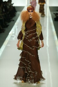 363947244_ChristianDior2005WomenRTW220.thumb.jpg.9bd6ce2d2b1d8ed6237f0a617a7b39cb.jpg