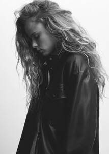 47064021_99_D1.jpg