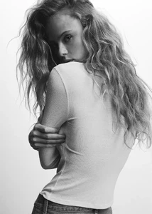 47065877_05_R.jpg