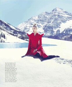 515889131_Harpers_BAZAAR_USA_2013-09(dragged)15.thumb.jpg.694fc76da522b40808290bb01d7db181.jpg