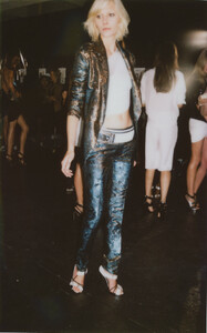 573192480_AnthonyVaccarellobackstage987054dazeddigital.thumb.jpg.6fdc20a935ba815f2085b14369d0f267.jpg