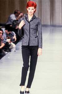 619020128_sibylbucksf9663.thumb.jpg.d9a200393976db7bda8be4a1bbbec075.jpg
