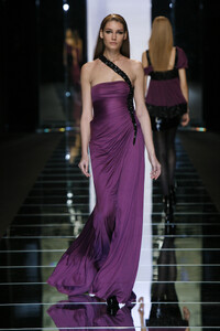 631820729_ElieSaab2007WomenRTW82.thumb.jpg.c02002d88cb3ec18c33175d481d43228.jpg