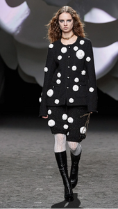 Giselle Norman Chanel Fall 2023 RTW PFW 1.png
