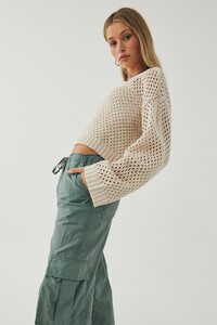 8183725-02-5.jpg