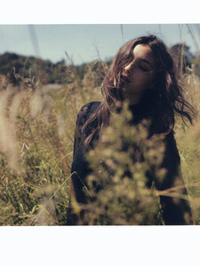Yen Issue 44 'Lazy Days' (6).jpg