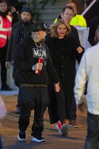 Cameron-Diaz---With-Benji-Madden-at-Adele-concert-in-London-05.jpg