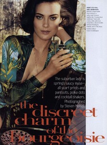 Discreet_Meisel_US_Vogue_March_2000_02.thumb.jpg.78b5c6d3b142cb1edc7b489264ee15b3.jpg