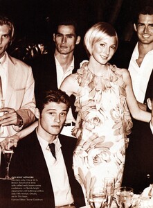 Elgort_US_Vogue_February_2000_01.thumb.jpg.1e1cc4e7ac13355ad6701d130664c6ab.jpg
