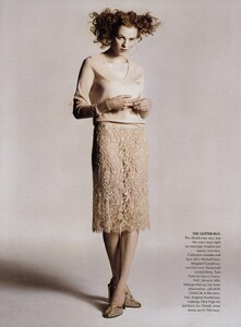 Happened_Thompson_US_Vogue_March_2000_11.thumb.jpg.9c890fd9015d390e59ca7d5603359251.jpg