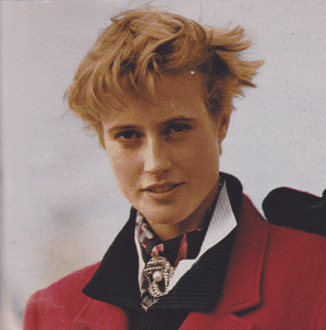 JenniekeG-PMarket-FW1986-87.png