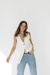 LITA.Lifestyle.S22136_websize.jpg