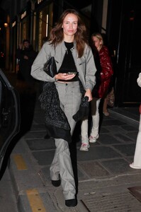 Natasha-Poly---Night-Out-at-Paris-Fashion-Week-05.jpg