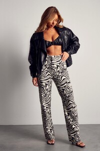 Preview-10546989_w0.jpg