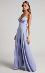 Queency_Gathered_Skirt_Plunge_Maxi_Dress_in_Pale_Blue_2528SD22090063022529_5.jpg