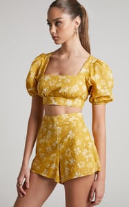 ZILDA_OPEN_BACK_PUFF_SLEEVE_CROP_TOP_AND_HIGH_WAIST_SHORTS_TWO_PIECE_SET_IN_YELLOW_8.jpg
