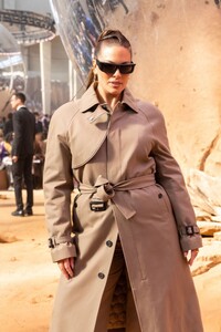 ashley-graham-at-off-white-womenswear-fall-winter-2023-2024-show-at-paris-fashion-week-03-02-2023-2.jpg