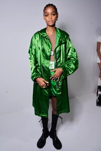 backstage-defile-christian-dior-printemps-ete-2022-paris-coulisses-145.thumb.jpg.778e88bfb9e7d49ce0965d7f46087952.jpg