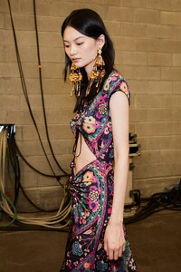 backstage-defile-etro-printemps-ete-2022-milan-coulisses-122.thumb.jpg.4c6f6ef6114d95dcb622e634ac9b8374.jpg