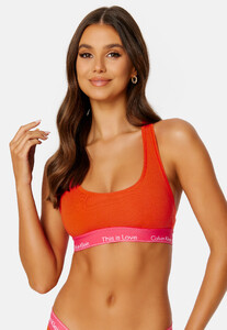 calvin-klein-unlined-bralette-xaq-cherry-tomato.thumb.jpg.b862d3ad7dd7478085ca8b571d48ba95.jpg