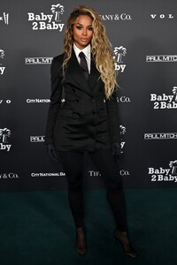 ciara-baby2baby-gala-2022-1.jpg