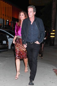 cindy-crawford-and-rande-gerber-arrives-at-catch-steak-in-west-hollywood-02-04-2023-4.jpg