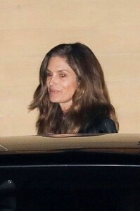 cindy-crawford-and-rande-gerber-leaves-late-dinner-with-friends-at-nobu-in-malibu-02-18-2023-1.jpg