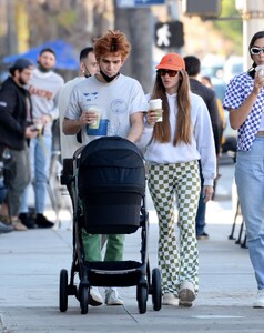 clara-berry-and-kj-apa-out-with-their-baby-in-los-angeles-01-02-2022-0.jpg