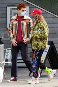 clara-berry-out-and-about-in-vancouver-03-25-2021-1.jpg