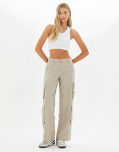 co-lexi-low-rise-cargo-pants-on-the-rocks-full-pw80341cot_1.jpg