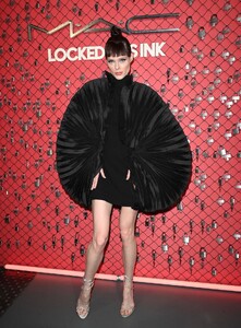 coco-rocha-at-mac-locked-kiss-ink-party-in-paris-03-01-2023-0.jpg