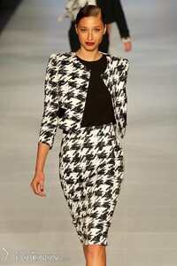 davidjonesautumn2012lmff28.thumb.jpg.144999976d3e5bf799eea2dfd5c2d5b7.jpg