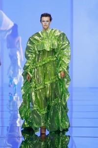 defile-del-core-printemps-ete-2022-milan-look-17.thumb.jpg.7f6f304b9716ba59739fe15c2242f7b4.jpg