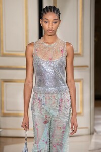 defile-giorgio-armani-prive-automne-hiver-2021-2022-paris-look-189.thumb.jpg.24bcee3f9e977207722bd8fe402b3575.jpg