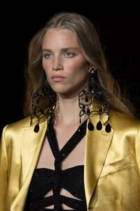 detail-defile-etro-printemps-ete-2022-milan-detail-170.thumb.jpg.a32817437e35cc063e18977349f5f248.jpg