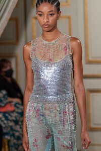 detail-defile-giorgio-armani-prive-automne-hiver-2021-2022-paris-detail-351.thumb.jpg.b0aca66c17f7d9d883877b4ec4298669.jpg
