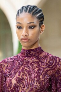 detail-defile-zuhair-murad-automne-hiver-2021-2022-paris-detail-89.thumb.jpg.a752c2f4ac0dabf2e4a0318987508ec0.jpg