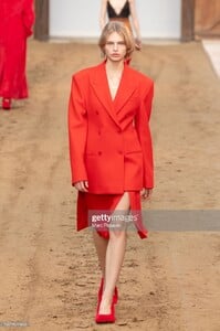 gettyimages-1471622406-2048x2048.thumb.jpg.4d5026ef67495152b0339cc6ac3bfe2a.jpg