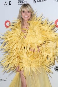heidi-klum-at-elton-john-aids-foundation-s-31st-annual-academy-awards-viewing-party-in-west-hollywood-03-12-2023-6.jpg