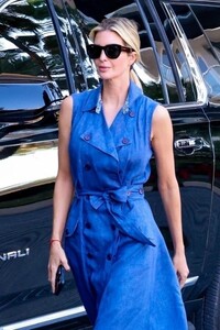 ivanka-trump-arrives-at-her-home-in-miami-02-27-2023-9.jpg