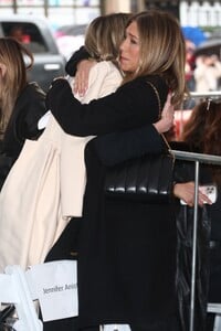 jennifer-aniston-at-courteney-cox-s-walk-of-fame-ceremony-in-hollywood-02-27-2023-2.jpg