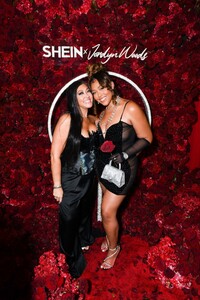 jordyn-and-jodie-woods-celebrates-jordyn-s-birthday-and-her-collection-launch-with-shein-in-los-angeles-09-19-2022-4.jpg